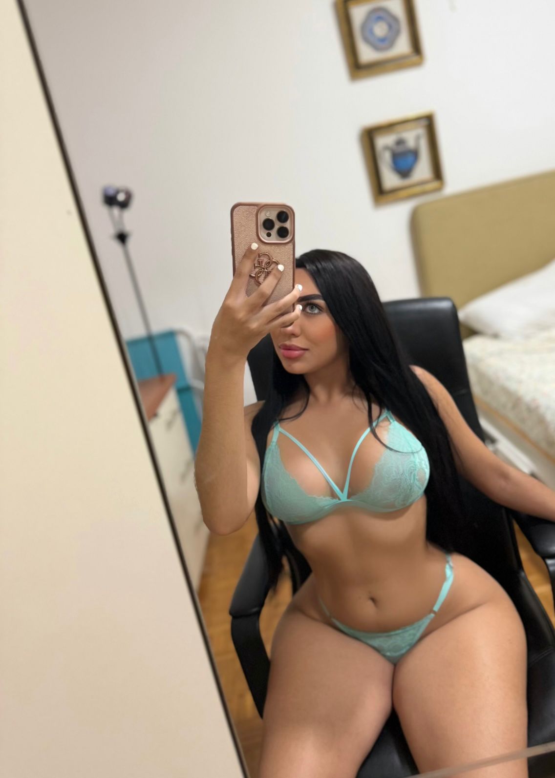 815fb5ff-bea6-4ba6-8cd1-7f53fe4cee48